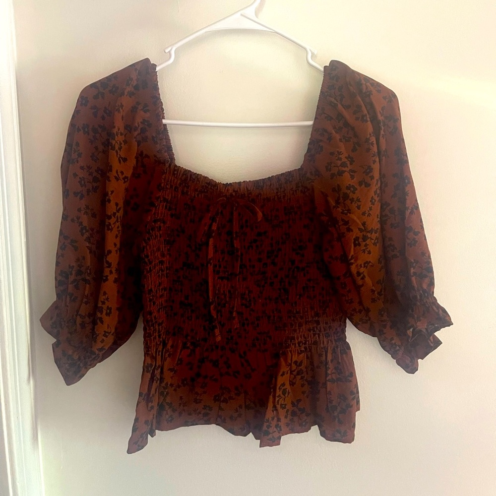 Cute Smocked top, size small